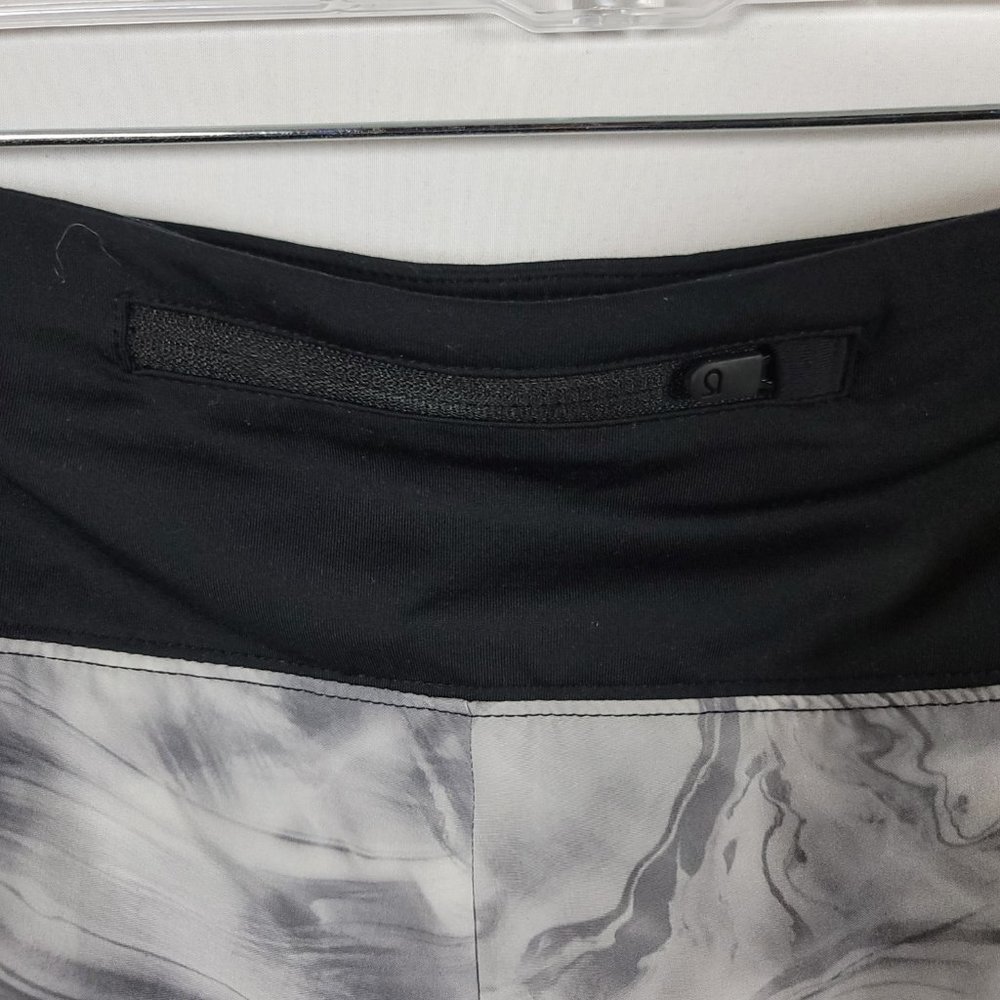 Gap gapfit Maternity running shorts attached underwear, panties, bottoms - Picture 5 of 7